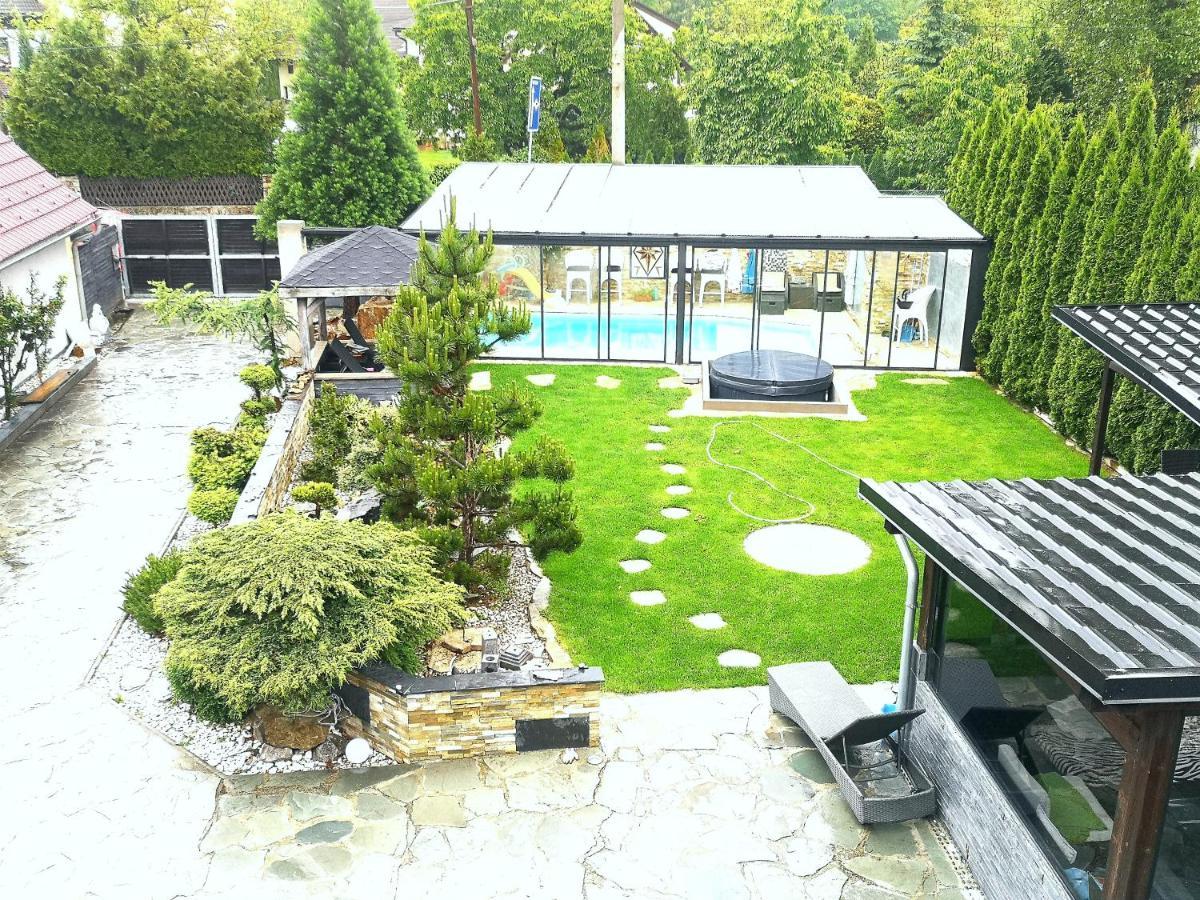Aspen Villa Kamenny Ujezd  Eksteriør bilde